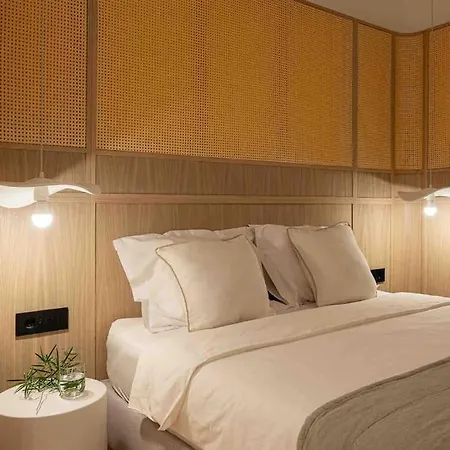 Апартаменты Ambassador * Amazing Garden & Flat * 2 Bdr * 120 Sqm Бухарест