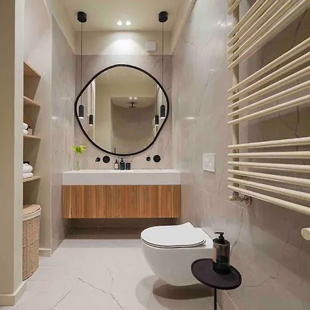 Ambassador * Amazing Garden & Flat * 2 Bdr * 120 Sqm Бухарест