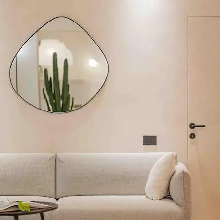 公寓 Ambassador * Amazing Garden & Flat * 2 Bdr * 120 Sqm *