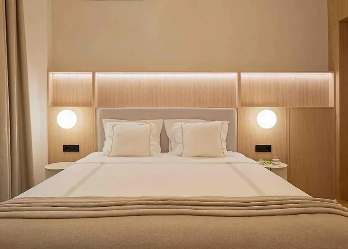 Ambassador * Amazing Garden & Flat * 2 Bdr * 120 Sqm *