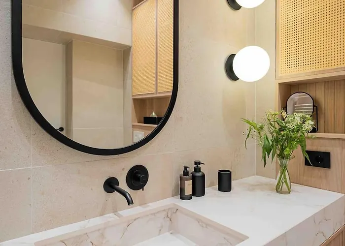 Ambassador * Amazing Garden & Flat * 2 Bdr * 120 Sqm Apartament