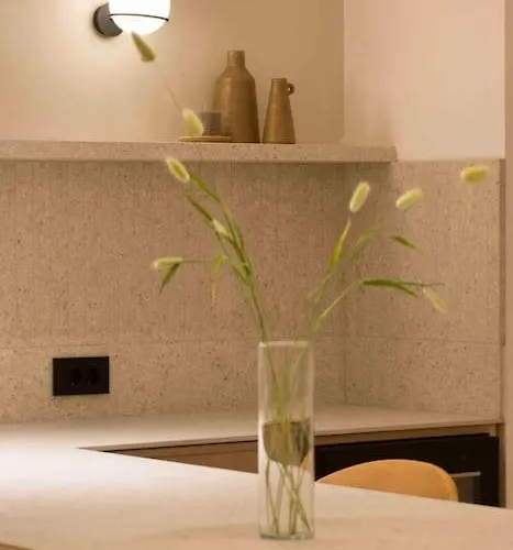 Ambassador * Amazing Garden & Flat * 2 Bdr * 120 Sqm Βουκουρέστι