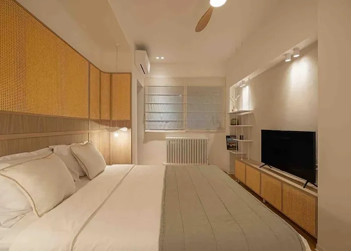 Ambassador * Amazing Garden & Flat * 2 Bdr * 120 Sqm * Βουκουρέστι