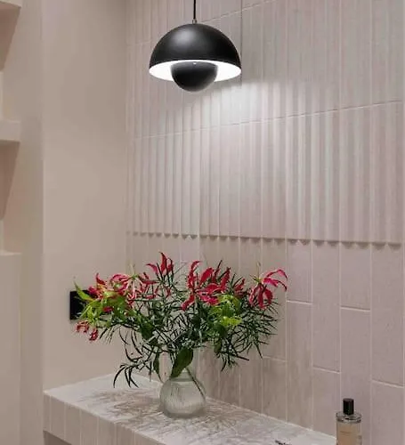 Ambassador * Amazing Garden & Flat * 2 Bdr * 120 Sqm * Βουκουρέστι